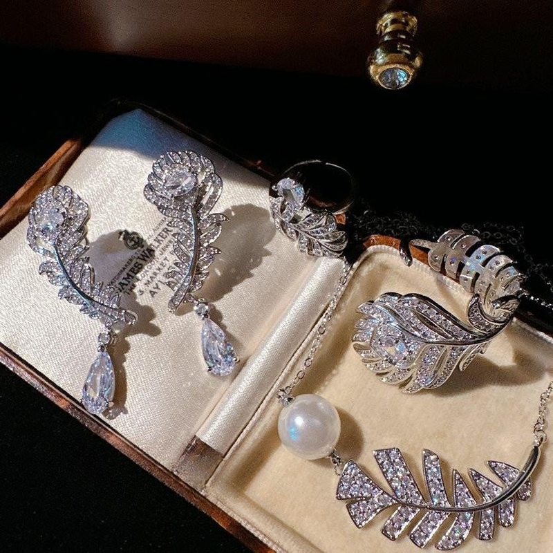 Designer's Alloy Sweetheart Feather Water Drop Gem Bracelet Star River Shining Teardrop Feather Zircon Ring Set_voghion.com