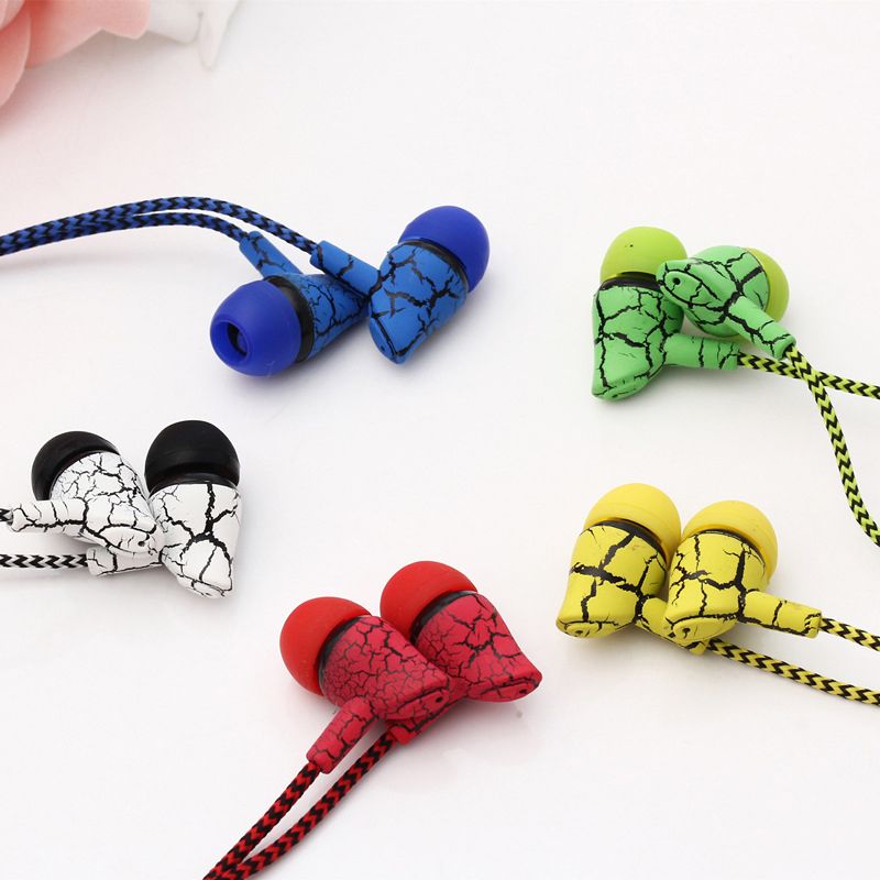 Auriculares deportivos para festivales de música Auriculares intrauditivos estéreo Auriculares con cable y micrófono_voghion.com