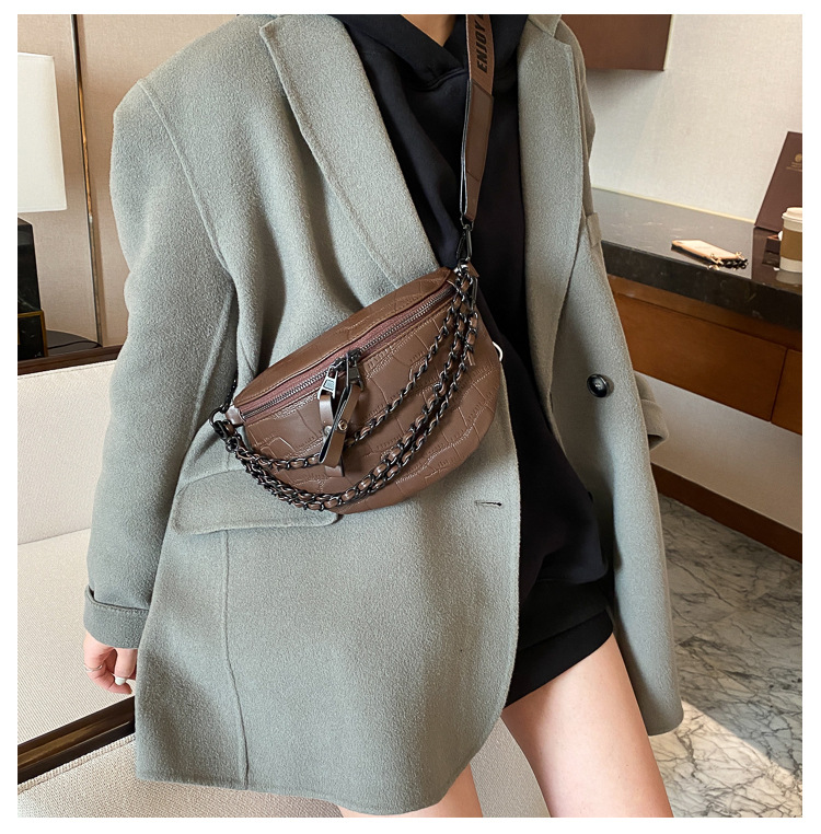 Déi populär kleng Handtasche vun dësem Joer fir Fraen, Summer Ins Broschttasche 2024, nei Moud, Casual, villfälteg, Nische-Crossbody-Tasche, Tailletasche_voghion.com