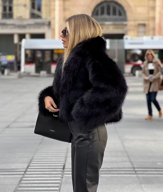 Damenbekleidung Faux Fox Pelzmantel Damen Kurze Jacke Wintermode Warme Pelzoberbekleidung Mit Taschen Street Style Schwarz Mode Warmes Fell_voghion.com