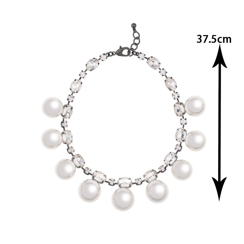 2025 Nouveautés Ensemble de perles pour femmes Collier ras du cou multicouche en strass Ensembles de bijoux blancs pour femmes Filles Mariage et soirée à thème_voghion.com