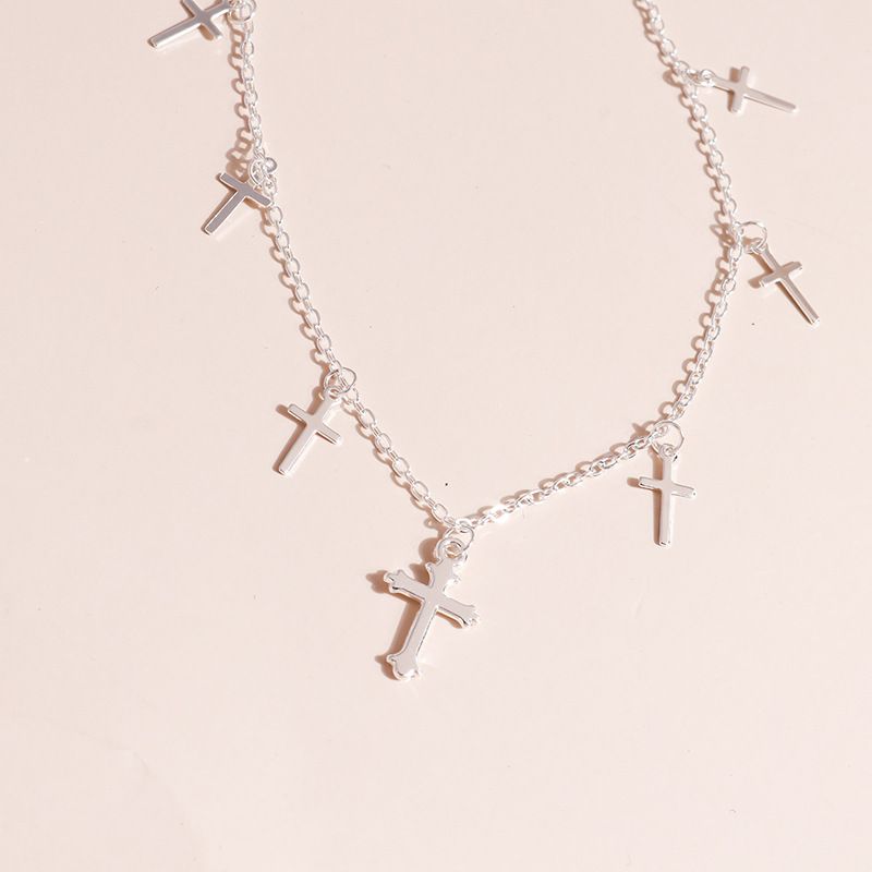 Accessori Collana con catena per clavicola con ciondolo a croce corta in metallo, stile semplice e personale_voghion.com
