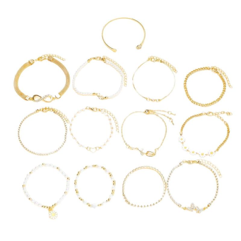 Fashion Trend Bohemian Style Five-Pointed Star Heart Daisy Pearl Bracelet Set Of Eight Pieces_voghion.com