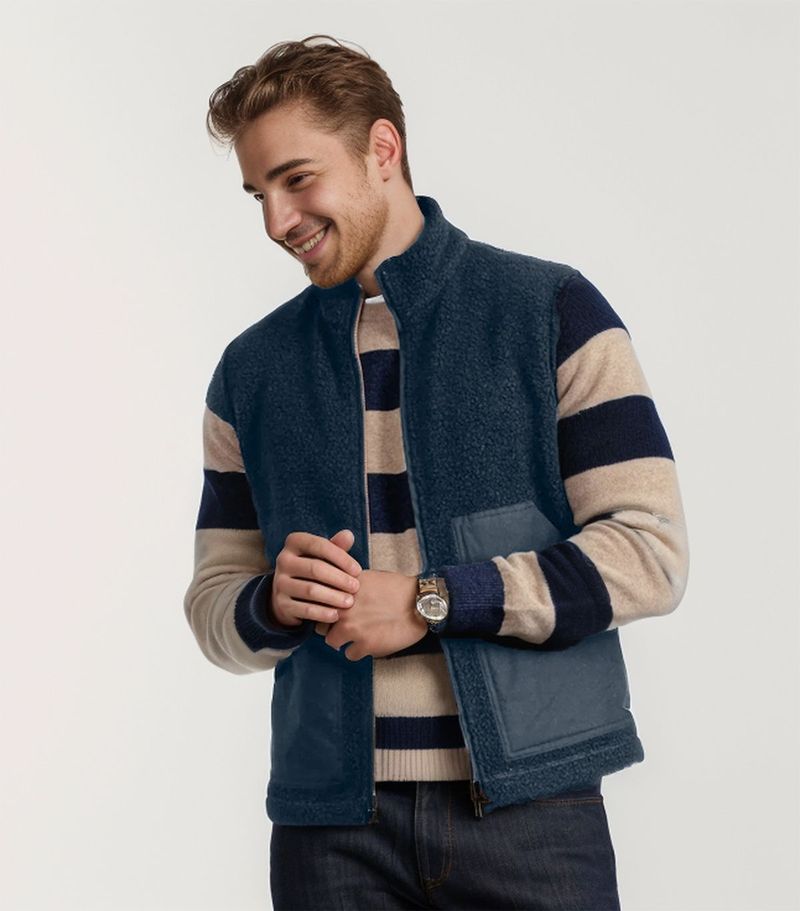 2025 Autumn And Winter Men's Fashion Lamb Wool Vest Large Pocket Vest Stand-up Collar Splicing Vest Men_voghion.com