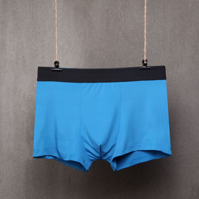 Herrenunterwäsche Atmungsaktive Shorts Herren Boxershorts mit mittlerer Taille Milchseide Unterwäsche Herren Boxershorts_voghion.com