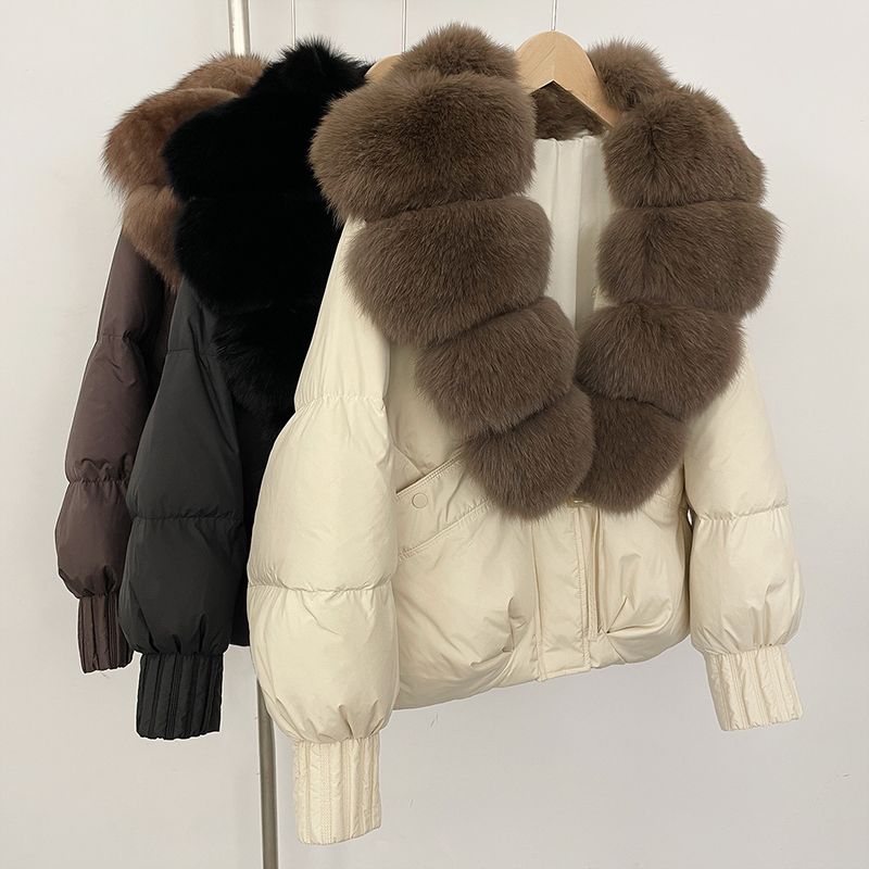 Luxury Oversized Fox Fur Trim Short Down Jacket For Women - Winter Warm Coat With Detachable Hood, 90% White Duck Down, Loose Fit, Stylish_voghion.com