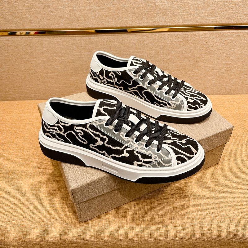 2025 Men's Fashion Printed Trendy Black Sneakers Casual Low-top Skate Shoes_voghion.com
