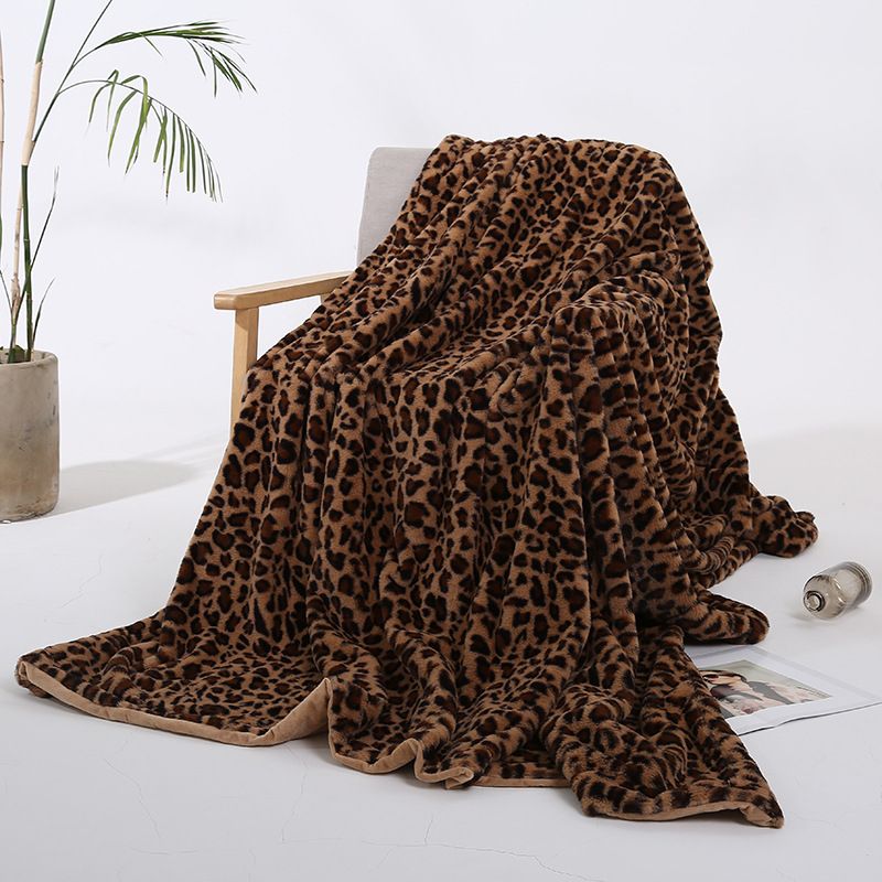 Coperta per divano in velluto con pelliccia di coniglio e stampa leopardata, nuovo arrivo 2025_voghion.com