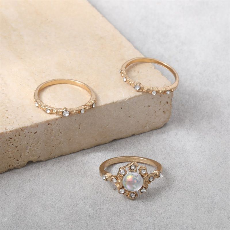 Legierung Kombination Modische Persönlichkeit Punkt Diamant Gold 3-Teiliges Set Ring Schmuck_voghion.com