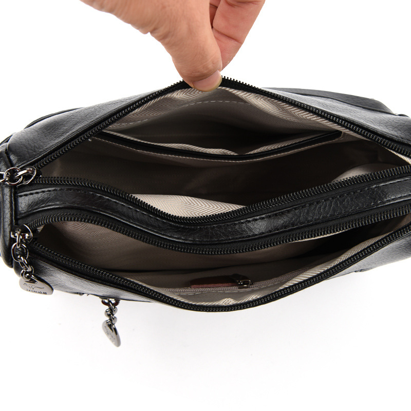 New Single Shoulder Crossbody Women's Large Capacity Casual Trendy Soft Big Cowhide Pattern Pillow Boston Bag_voghion.com