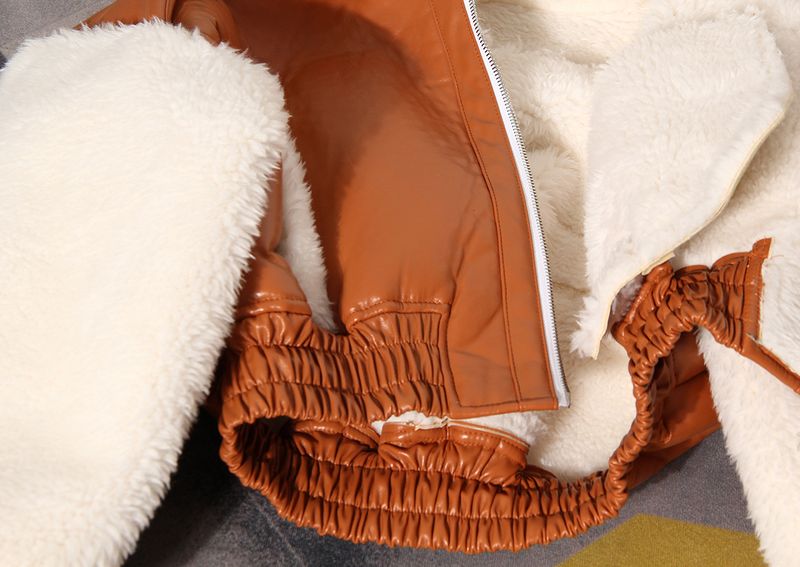 Fur one-piece lamb fur short coat women's winter American retro stitching contrast color hooded motorcycle jacket top_voghion.com