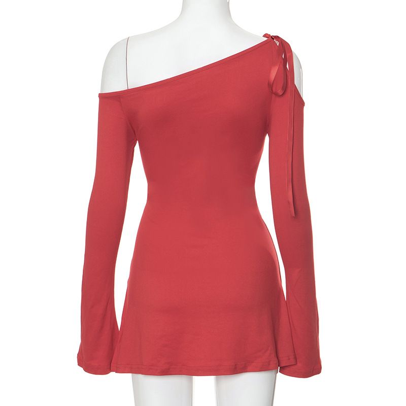 Abito da donna autunno monospalla con colletto obliquo, maniche lunghe, volant e fianchi_voghion.com