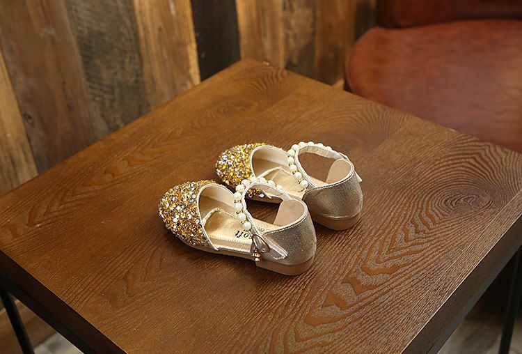 Außenhandel kinder Sandalen 2025 Sommer Neue Mädchen Strass Quadratischen Kopf Prinzessin Leder Schuhe Student Bogen Tanz Schuhe_voghion.com