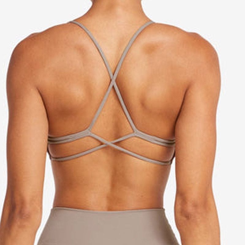 Débardeur de yoga fitness avec coussinets de poitrine, joli caraco dos nu, sensation de légèreté, ensemble de sport taille haute à séchage rapide pour femme_voghion.com