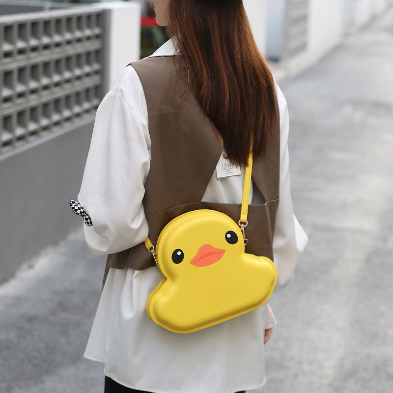 Trendy Yellow Duck Shoulder Crossbody Korean Style Cartoon Cute Versatile Women's Large Capacity Commuter Shaped Shell_voghion.com