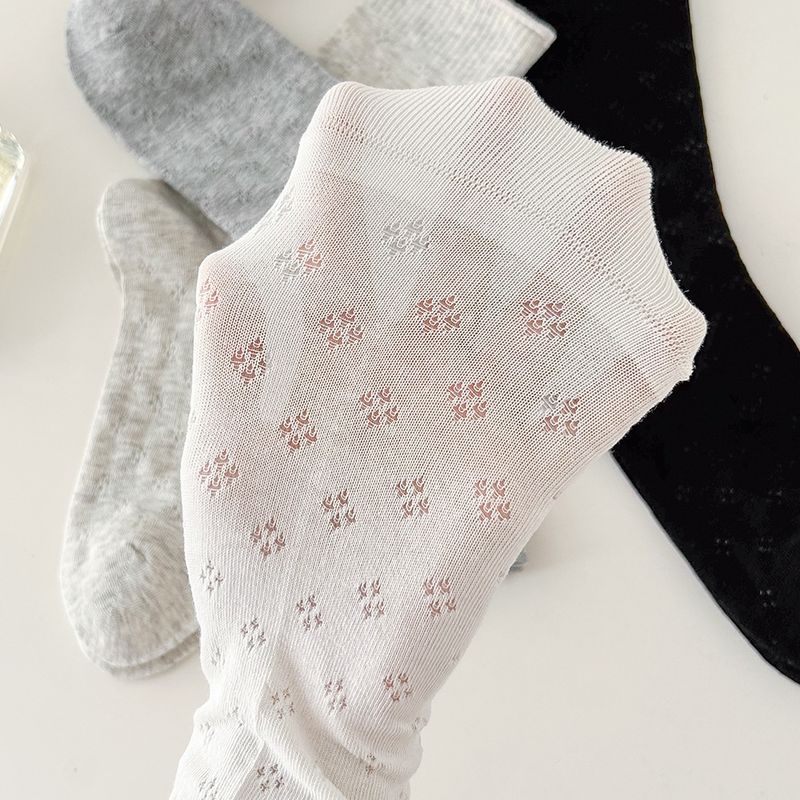 Women's Thin Ins Style, Solid Color, Hollow Mesh, Breathable, White Cotton, Loose Mid Calf Socks, New Wave_voghion.com