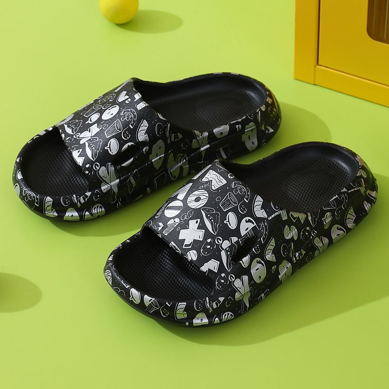 Pantofole con suola morbida e con una sensazione simile alla cacca, adatte per l'uso all'aperto in coppia in estate, versatili per gli uomini, popolari e alla moda per_voghion.com