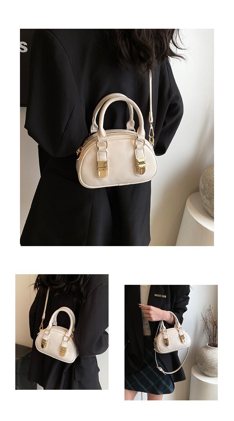 Fashionable Hand-held Bowling Bag For Women 2024 New Item Niche Retro Shell Bag High-end And Versatile Shoulder Bag Crossbody Bag_voghion.com