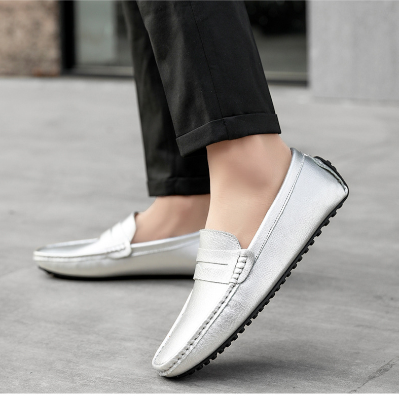 New Genuine Leather Bean for Men's Casual Driving with Soft Sole, Fashionable Fit, and Versatile Lazy Shoes in Large_voghion.com