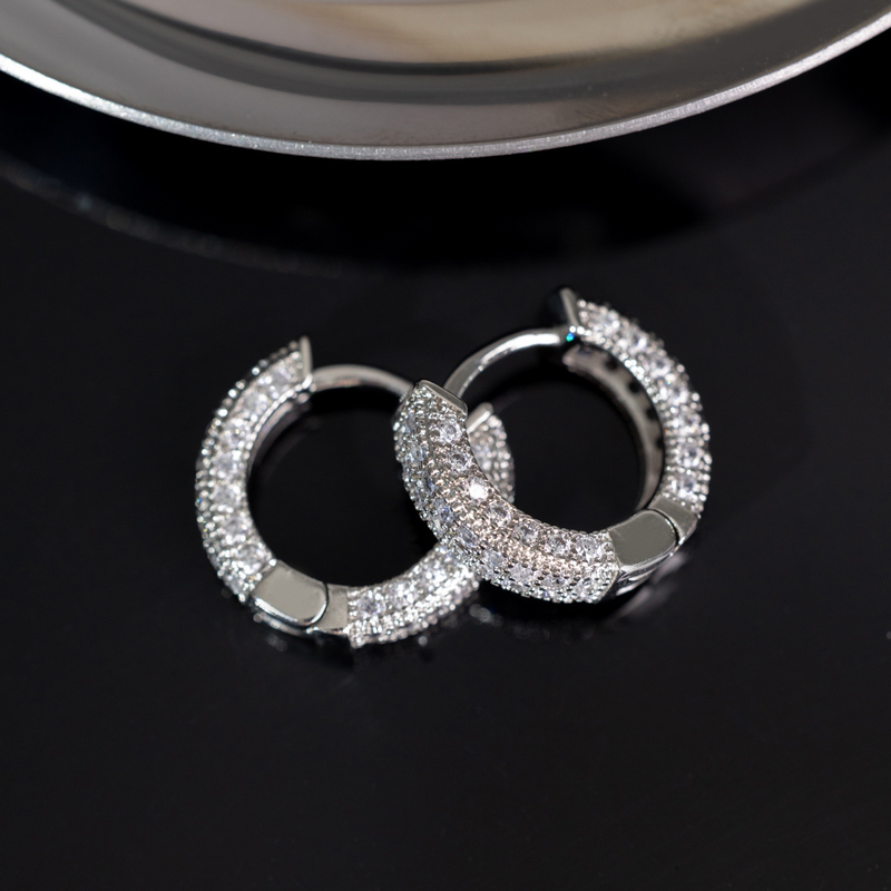 Orecchie a diamante piene di diamanti hip hop europei classici europei HOOP di vendita calda transfrontaliera, orecchie universali personalizzate per uomo_voghion.com