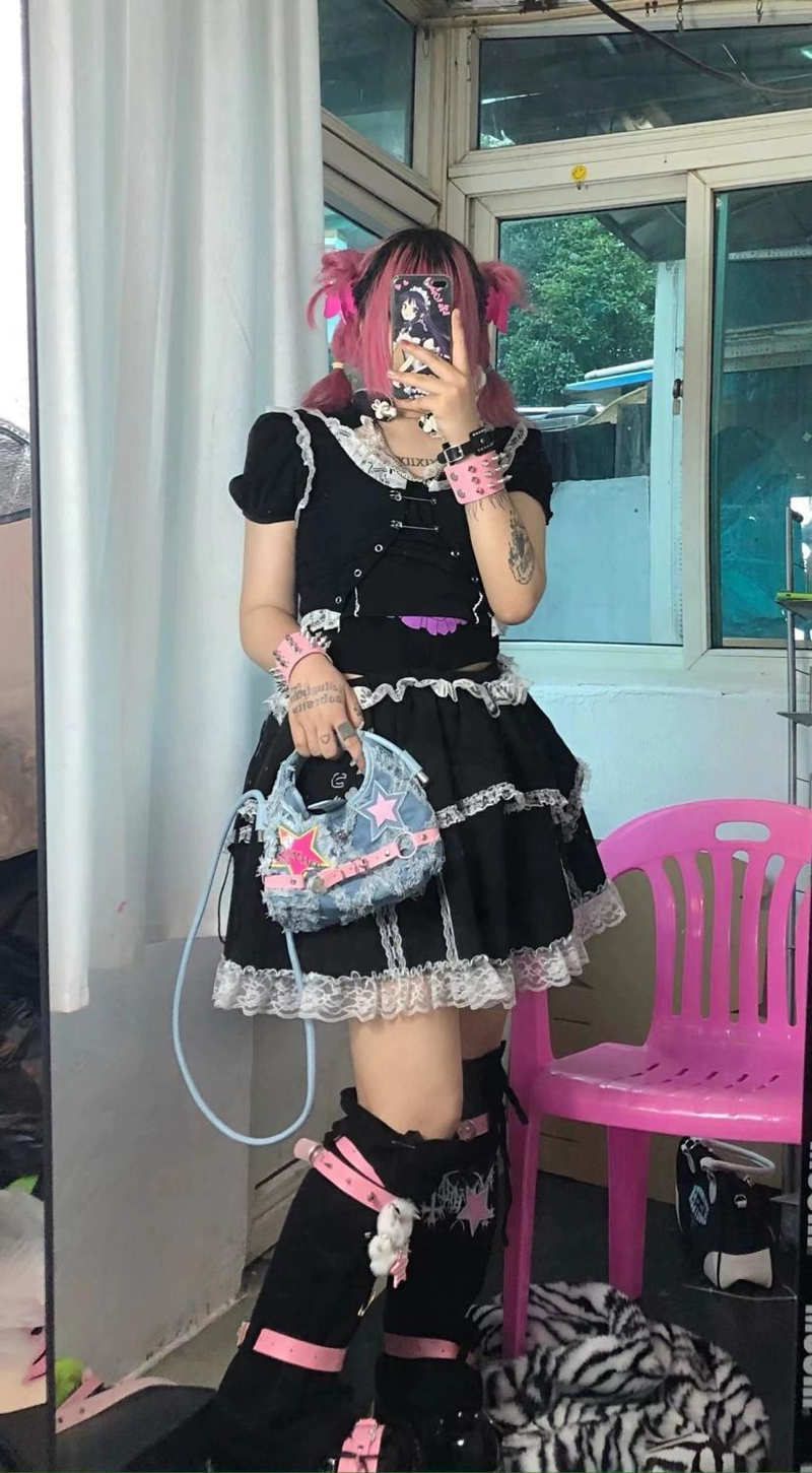 2023 Nuova borsa a tracolla in denim con bordi sfilacciati con design a stella a cinque punte rosa y2k Spicy Girls_voghion.com