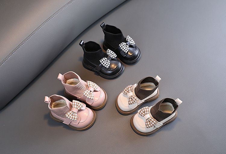 Chaussures d'hiver en coton pour filles, nouvelle collection 2025, chaussures de princesse pour bébés, nœud papillon, mignonnes, petites chaussures en cuir, bottes courtes, chaudes, pour enfants de 0 à 3 ans_voghion.com