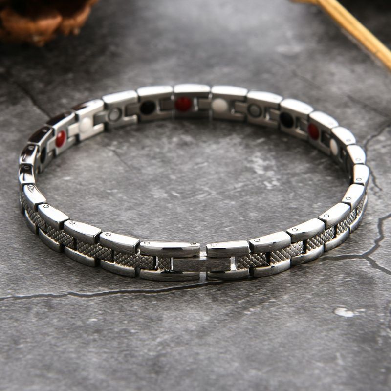 Damenschmuck Beliebtes Titanstahl-Energiemagnet-Damenarmband Edelstahlarmband_voghion.com