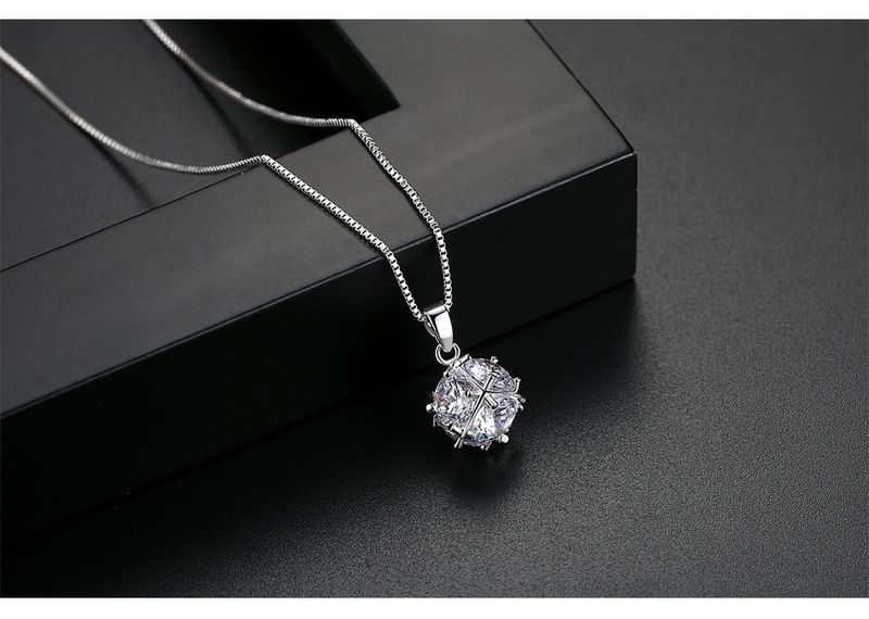 Collier délicat en laiton avec pendentif en zircon pour femme, chaîne à billes géométrique minimaliste pour une élégance au quotidien. Bijou de cou féerique._voghion.com