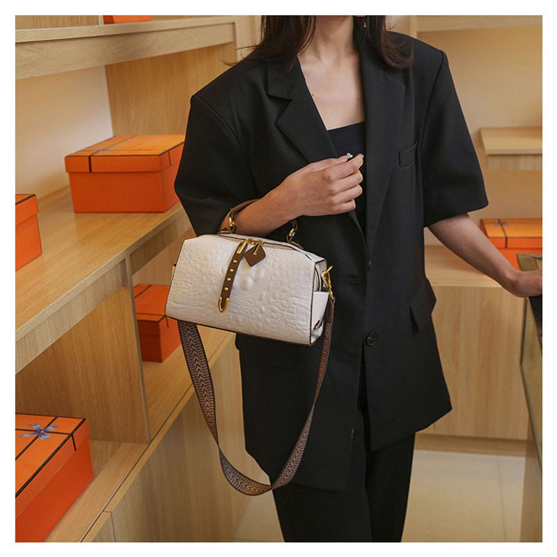 Mode Kokodil Muste Flut 2023 Neue Hohe Kapazität Tagbae Kleine Quadatische Tasche Vielseitig Beitband Eine_voghion.com