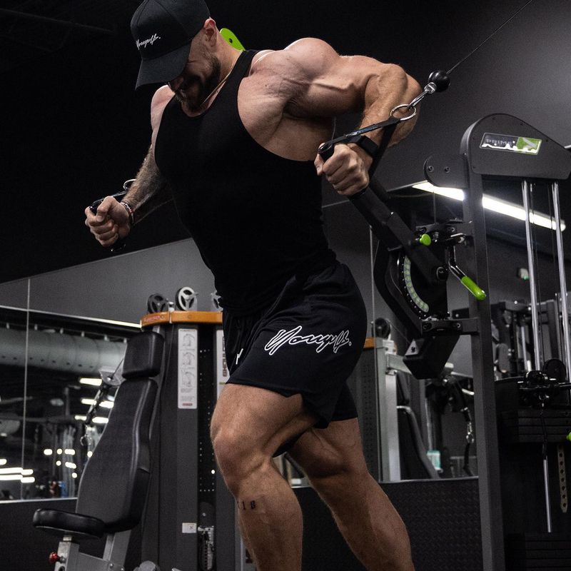 Herrkläder YOUNGLA Herrshorts Nya sommarsportfritid Snabbtorkande Strandbyxor som andas Utomhusbasketträningsbyxor_voghion.com