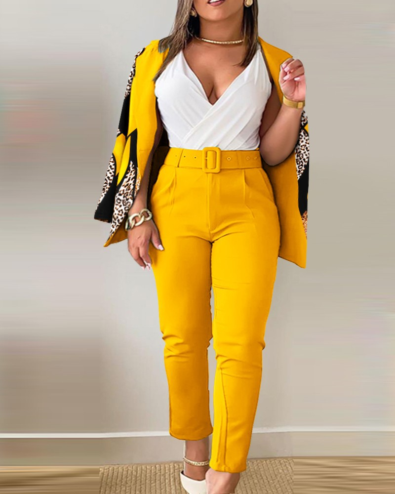 Women's trouser suit with belt_voghion.com