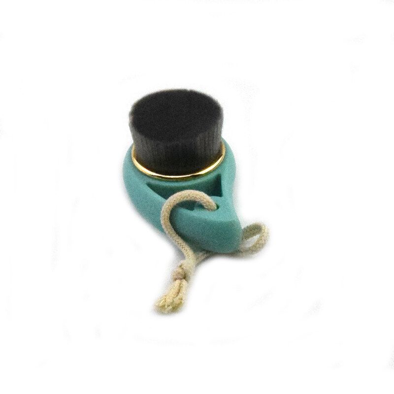 Nettoyant pour le visage portable bleu en fibres exfoliantes et nettoyantes, brosse douce pour le visage, poignée en plastique, forme de virgule, nettoyage en profondeur des pores, outil de maquillage de beauté_voghion.com