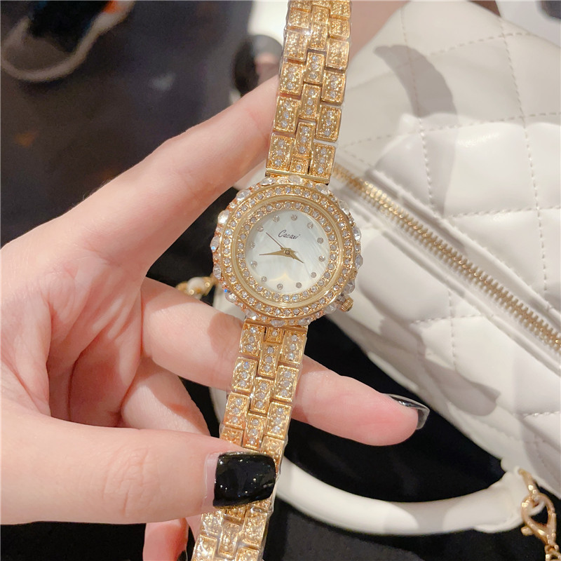 Nuovo orologio al quarzo in madreperla con diamanti pieni di moda da donna di lusso_voghion.com