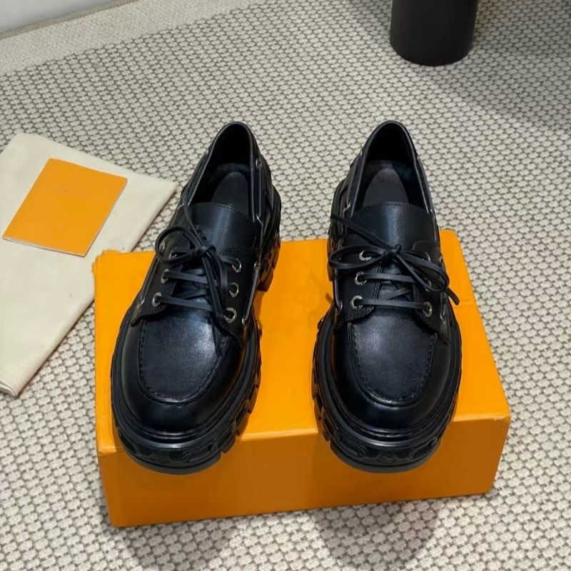 High-End-Loafer im Frühjahr 2025 mit dicker Sohle, kleine schwarze Schnürschuhe für Damen, Single aus echtem Leder im britischen Stil_voghion.com