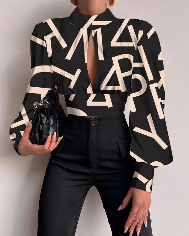 Camicia slim fit da donna a maniche lunghe stampata_voghion.com