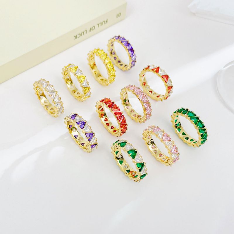 Heißer Verkauf Bunter Zirkon Ring für Frauen mit herzförmigem Design, modischem und einzigartigem Band_voghion.com