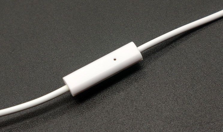 Kõrvasisesed telefonipeakomplektid 3,5 mm juhtmega juhtimisega, sobivad Huawei/Xiaomi/Oppo ja teistele neutraalsetele telefonidele_voghion.com