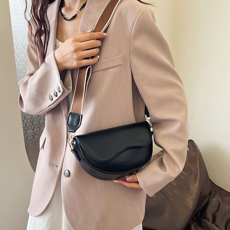Bolso bandolera versátil de estilo sillín para mujer, tendencia de nicho, modelo nuevo 2025._voghion.com