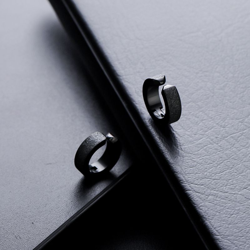 Clip Earrings Titanium Steel Ear Clip Fashion Punk Earrings Without Piercings For Women High End Versatile Ear Bone Clip Simple Earrings_voghion.com