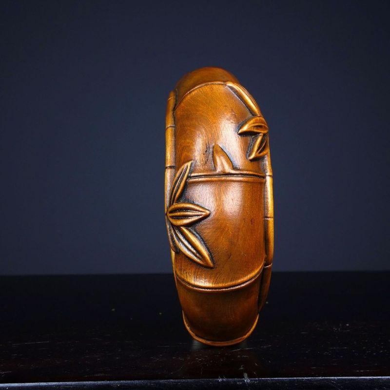 Antique Style Bonsai Wood Carving Handheld Piece Cicada Shines With Fame Craft Length 8cm Width 3cm Height 5cm_voghion.com