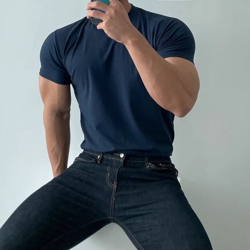 Herrenbekleidung Sommer-T-Shirt mit kleinem Ausschnitt Slim Fit Kurzarm Muskelanzug_voghion.com