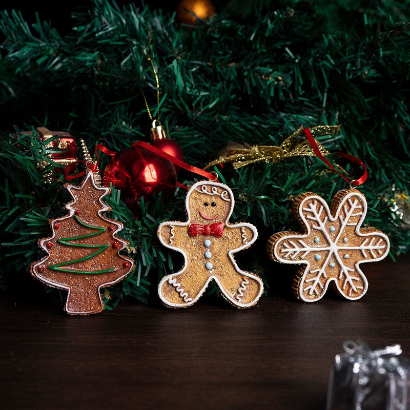 Gingerbread Man Christmas Pendant Home Room Hanging Ornament With Santa Claus_voghion.com