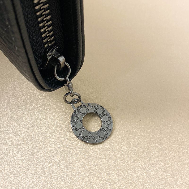 2024 Neue große Kapazität Multi-Card-Geldbörse Damen Punk Handheld personalisierte Handytasche Trend_voghion.com