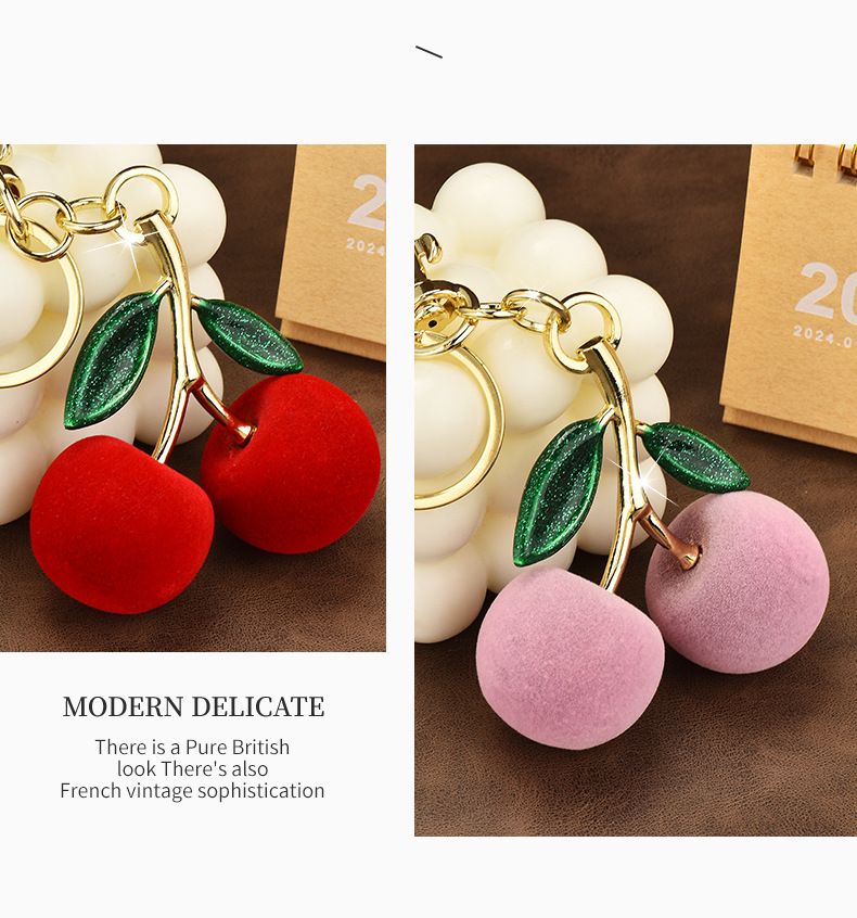 Portachiavi con ciondolo in peluche di cristallo con spalla di ciliegia, accessorio per borsa da donna_voghion.com