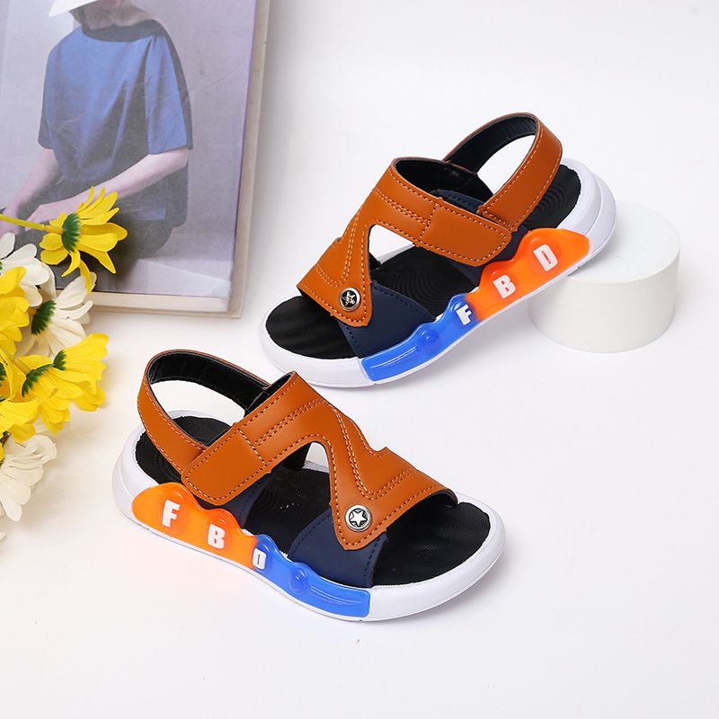 Mutter & Kinder Kinder Klett Strandsandalen 2024 Sommer neue langlebige offene Zehen flache Sandalen Farbverlauf Farbe Babyschuhe_voghion.com