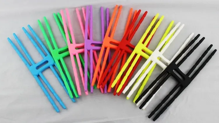 Heißer Verkauf: Universelle Spider-Handyhalterung für alle Handys, Autokamera-Halterung mit Haken und Griff für GPS (kostenlos)_voghion.com