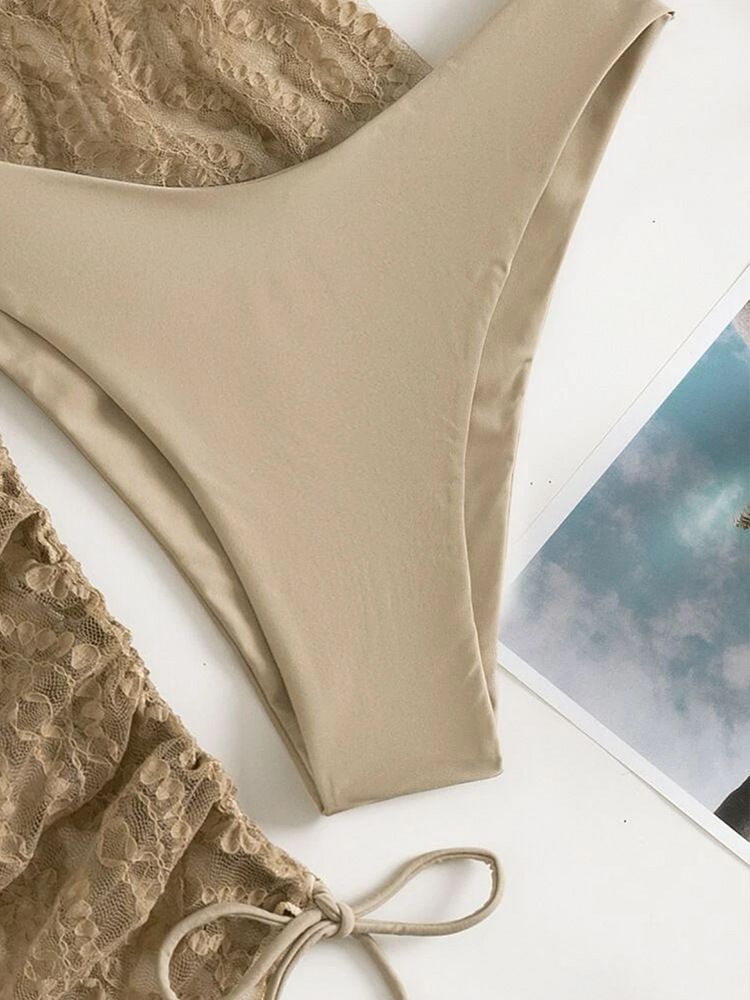 Ženska odjeća, jednodijelni kupaći kostim s dugim rukavima i pojasom, jednodijelni kupaći kostim s visokim strukom, trodijelni bikini s otisnutim vezicama_voghion.com