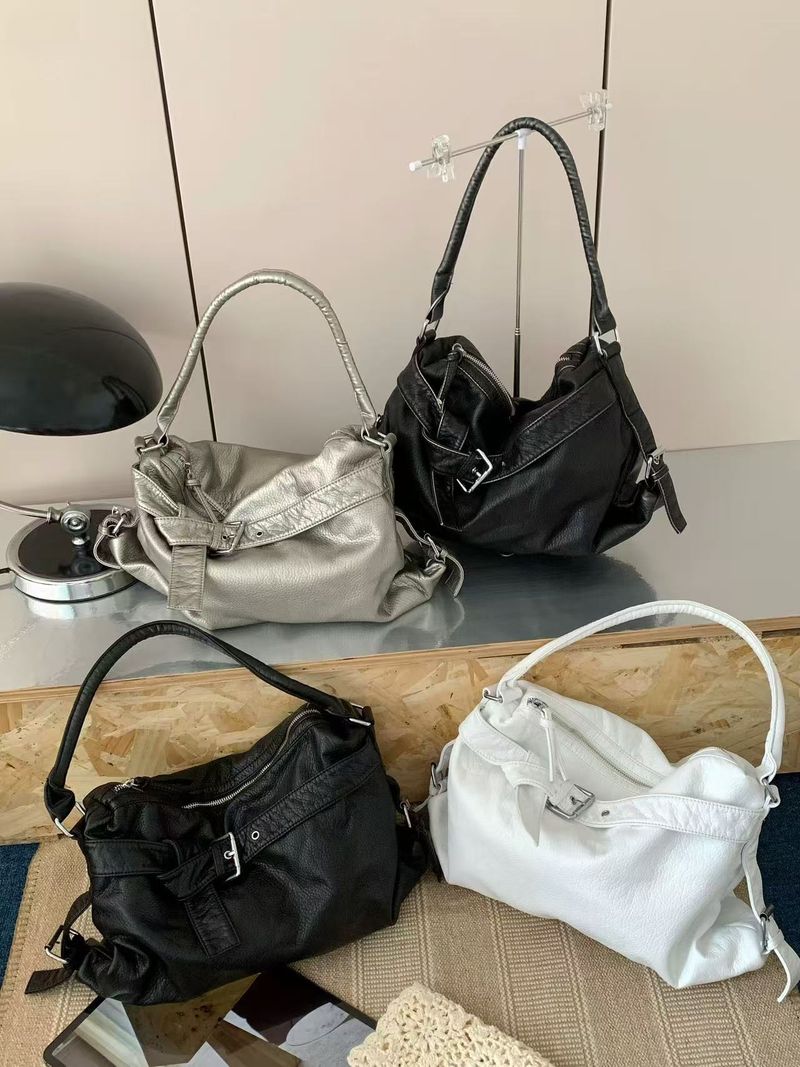 spring And Summer New Multifunctional Belt Buckle Decoration Soft Leather Women Shoulder Bag_voghion.com