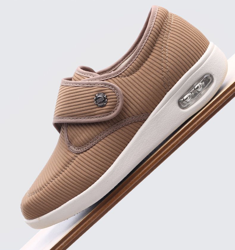 New Summer Elderly Walking For Middle-aged And Elderly, Comfortable Lightweight Mom Shoes, Square Dance Shoes_voghion.com