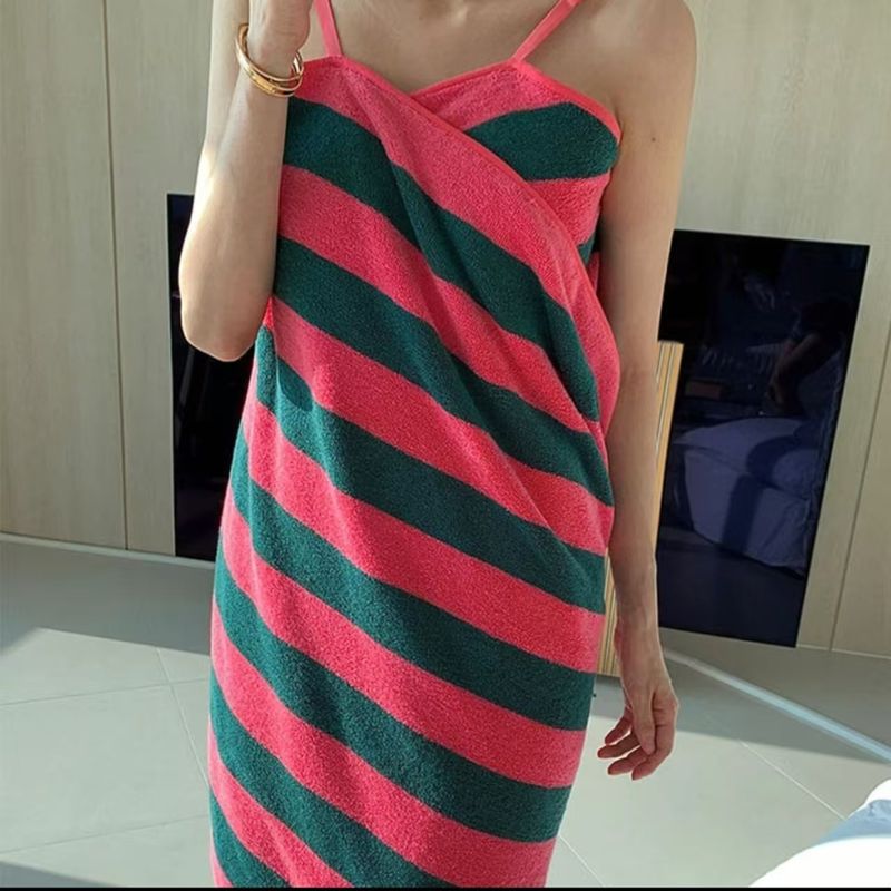 Wearable Bath Towel Style High Value Sling Wearable Bath Skirt Backless Four Seasons Cute Playful Nightdress_voghion.com